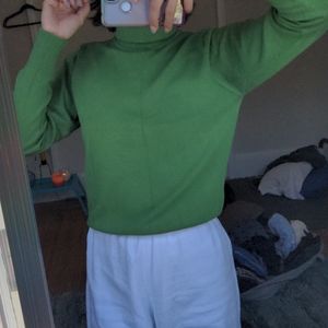 Green Turtle neck sweater